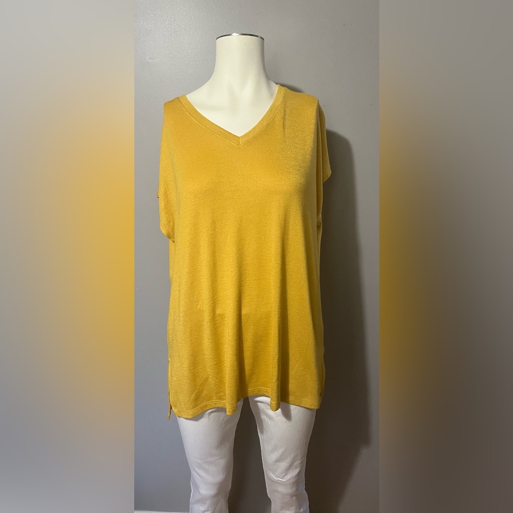 Orvis Mustard Yellow V-Neck Tunic Top